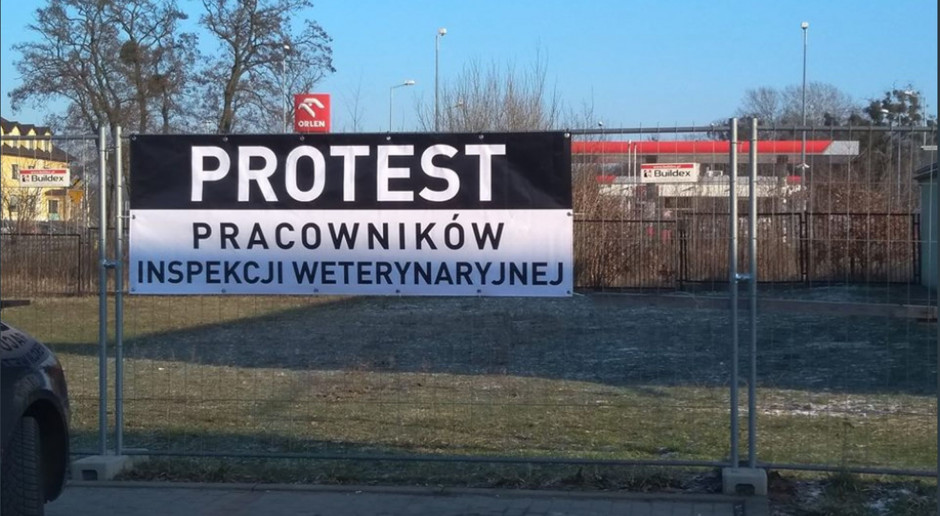 fot. Twitter OZZPIW Nasze zarobki to kpina - Inspekcja Weterynaryjna zaostrza protest