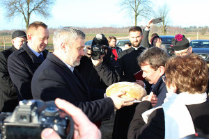 Minister Ardanowski otworzył nową chlewnię [zdjęcia]