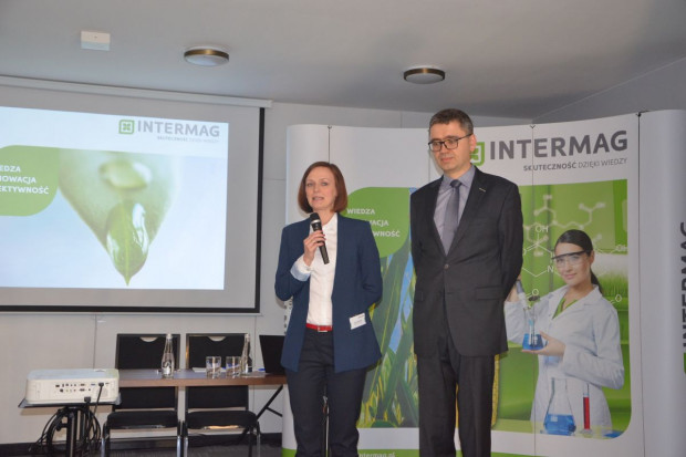 Anna Tomczak i Hubert Kardasz podczas otwarcia konferencji, fot. M. Tyszka