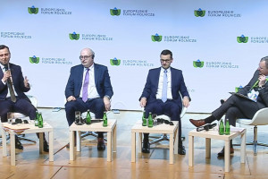 Europejskie Forum Rolnicze: debata z udziałem premiera Mateusza Morawieckiego i komisarza Phila Hogana