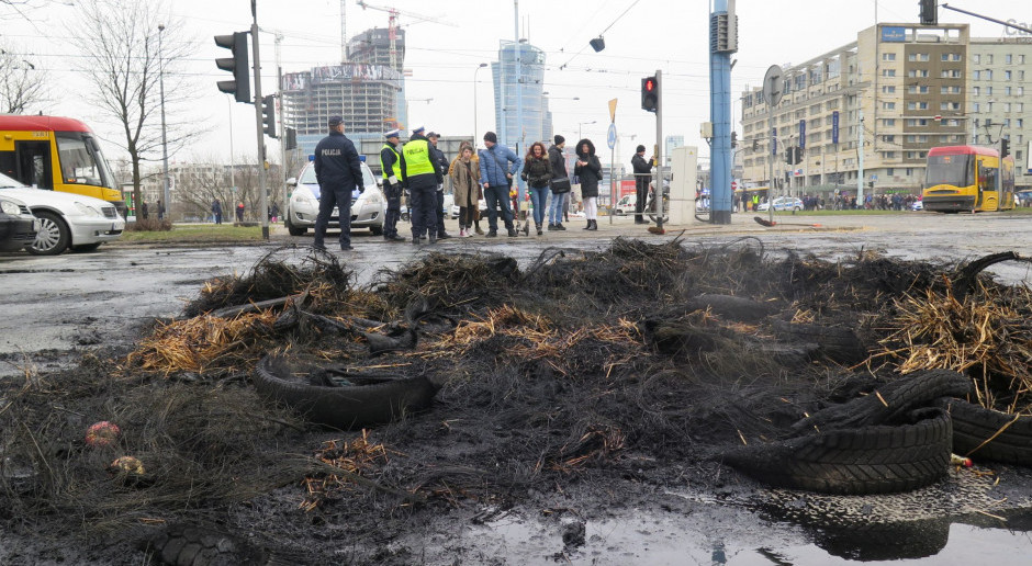 Fot. I.Dyba Brudziński: chuliganeria, która sprowadziła zagrożenie na placu Zawiszy, musi ponieść konsekwencje