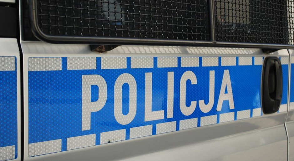 Przedsiębiorcy grożą słone kary na spuszczanie ścieków do rzeki, fot. Policja Ścieki z ubojni płynęły wprost do rzeki