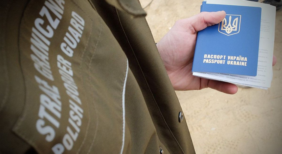 Straż Graniczna prowadzi wzmozone kontrole legalności pobytu i zatrudnienia w całej Polsce Foto: SG Ukraińcy pracowali nielegalnie w gospodarstwie