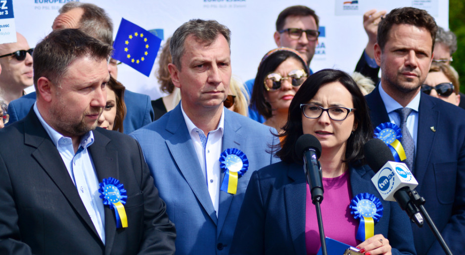 Fot. Shutterstock Nauczyciele, rolnicy i niepełnosprawni pójdą w marszu Koalicji Europejskiej 18 maja w Warszawie