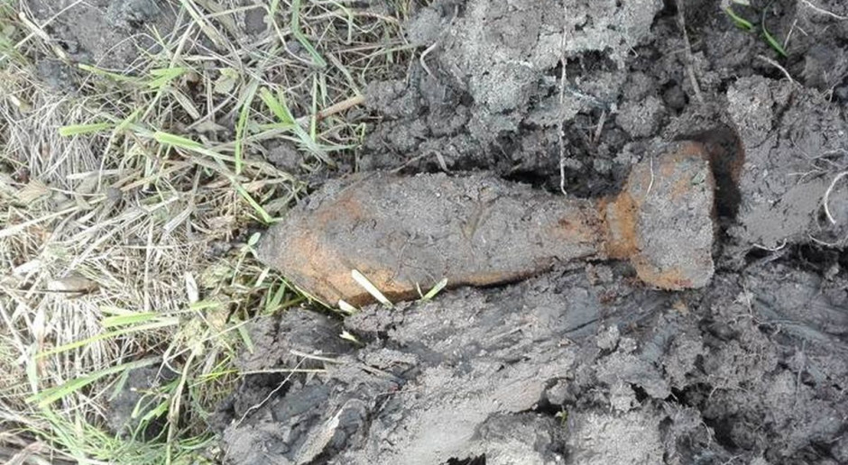 Ofiara eksplozji prawdopodobnie próbowała rozbroić znaleziony niewybuch, fot. Policja Pod Zwoleniem mężczyzna wysadził się w powietrze