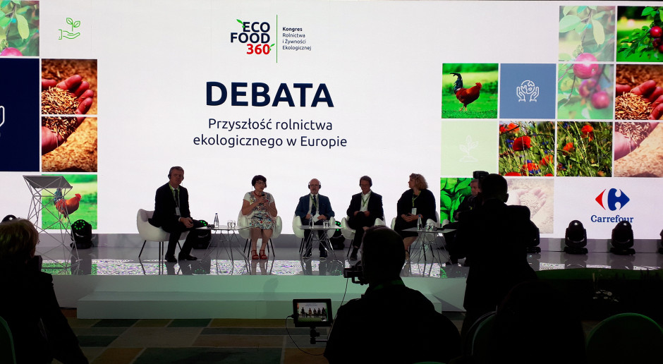 Od lewej: Florent Guhl, prof Ewa Rembiatowska, Flavio Paoletti, Jostein Hertwig,Birthe Linddal Jeppesen, dr Karol Krajewski, Fot.JK Ecco Food 360: O światowej transformacji żywieniowej i polskim rolnictwie ekologicznym