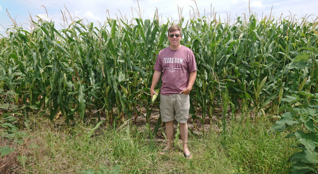Farmer w Teksasie, cz. 16: Travis – ekspert ds. kukurydzy GMO