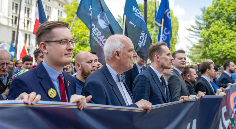 Fot. Szymon Mucha / Shutterstock.com Środowiska rolnicze wystartują z list Konfederacji w wyborach parlamentarnych