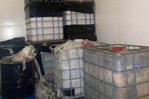 Areszt za nielegalne składowanie niebezpiecznych odpadów 