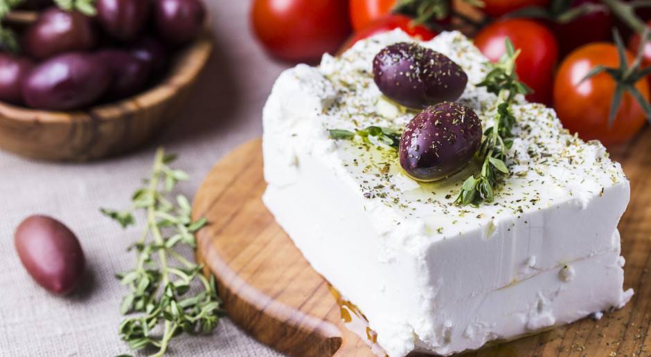 KE uważa, że w Dani nielegalnie produkowane są tradycyjne sery greckie, Fot. Shutterstock KE wytacza sprawę Danii za wykorzystywanie nazwy sera feta