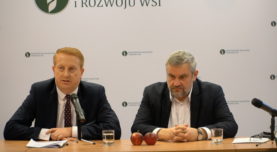 ARiMR stawia na informatyzację. Chce odejść od papieru