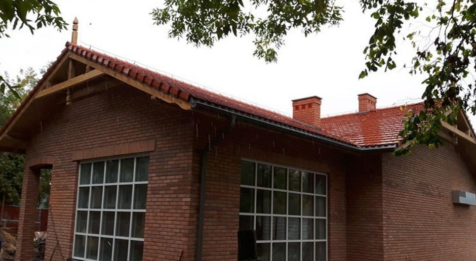W spalskiej sołtysówce powstanie m.in. muzeum regionalne, Foto: Gmina Inowłódz Sołtysówka w Spale już prawie gotowa