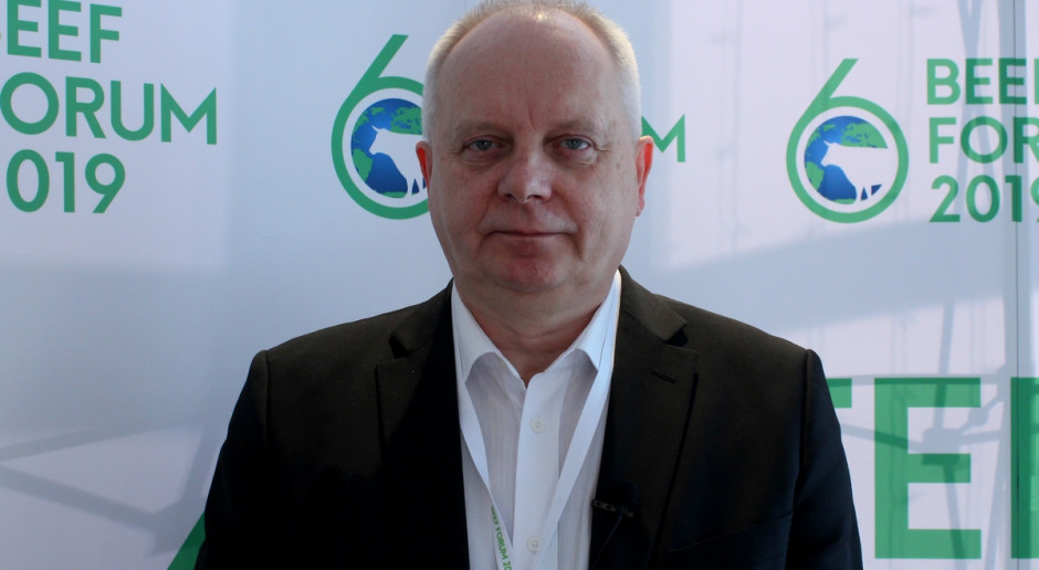 Jerzy Wierzbicki podczas Forum Wołowiny mówił o zrównoważonej produkcji, fot. Ł.Ch. Wierzbicki: Zrównoważony rozwój to zmiana, której nie unikniemy