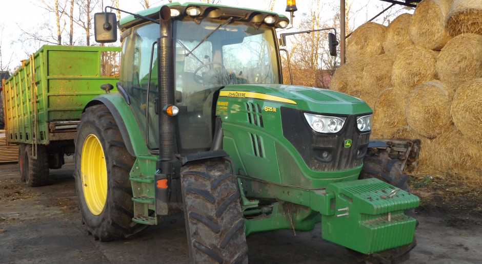 Liderem rynku wtórnego we wszystkich kategoriach wiekowych poza najstarszą pozostaje marka John Deere; fot. KW Spadki nie omijają rynku ciągników używanych