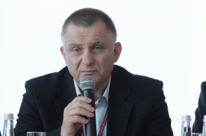 Mariusz Nackowski podkreśla, że żaden, nawet najlepszy system, nie zastąpi człowieka, jeśli chodzi o logiczne myślenie i doświadczenie praktyczne nabyte podczas pracy