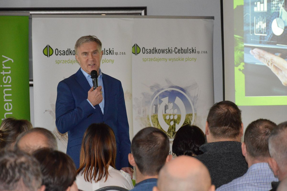 Leszek Cebulski, prezes firmy Osadkowski-Cebulski otwierając konferencję wskazywał, że jesteśmy częścią globalnej gospodarki; Fot. Katarzyna Szulc