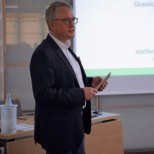 Henning Alvermann, Crop Manager, moderator konferencji Fot. C.H.