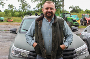 Grzegorz Królewski, właściciel gospodarstwa, mówi, że biogazownia była alternatywą na wykorzystanie potencjału gospodarstwa. Kolejnym krokiem jest uzyskanie certyfikatu gospodarstwa ekologicznego