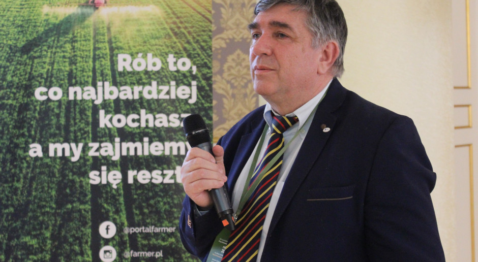 Trwają badania nad wpływem na środowisko różnych metod utrzymywania bydła, fot. PTWP Czy rolnictwo czekają nowe ograniczenia prawne?