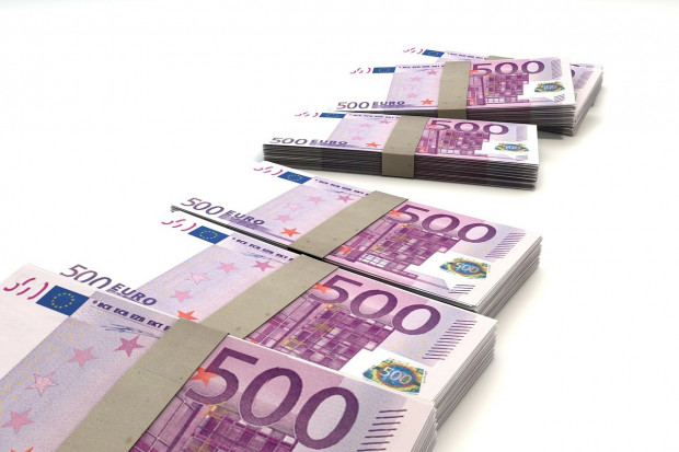 Kiedy w Polsce będzie euro, fot. Pixabay Politycy PSL: Polska na razie nie spełnia warunków do zmiany waluty na euro, ale należy do tego dążyć