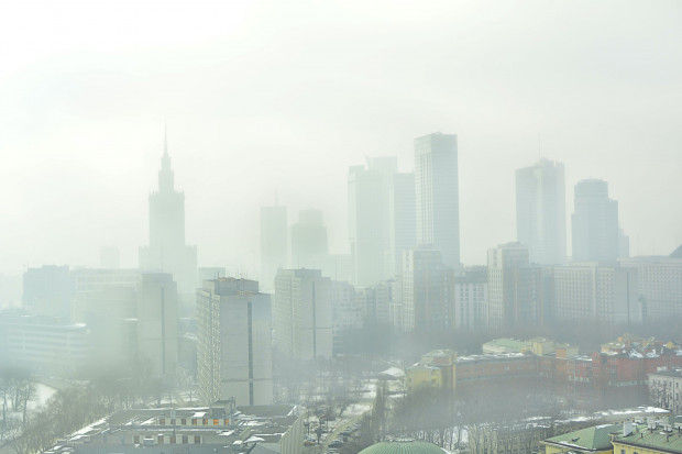 GIOŚ: Podwyższone stężenia pyłu zawieszonego PM10 na wschodzie Polski może się utrzymać do niedzieli