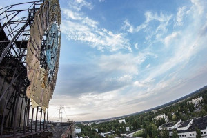 Ukraina: Płonie las wokół dawnej elektrowni atomowej w Czarnobylu