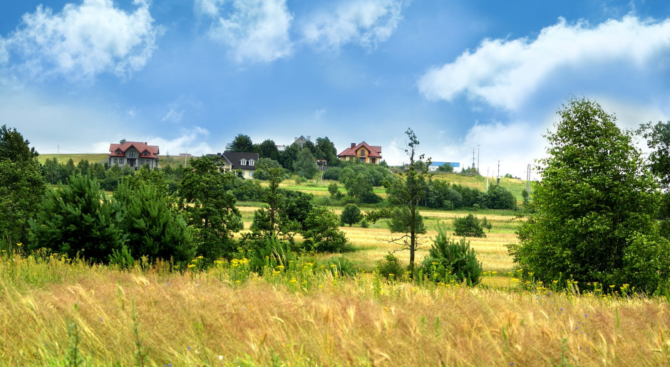 fot. Grzegorz Skibka z Pixabay Numer księgi wieczystej chroniony przez RODO?
