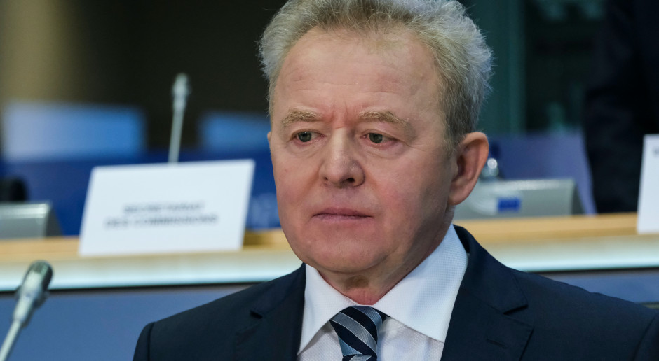 Wojciechowski tłumaczył, że sytuacja w rolnictwie w związku z kryzysem koronawirusowym jest trudna i dotknęła wszystkie jego sektory, na co nakłada się skomplikowana sytuacja w unijnym transporcie. Foto. Shutterstock Wojciechowski: jest silna presja, by ograniczać wydatki na rolnictwo w budżecie UE