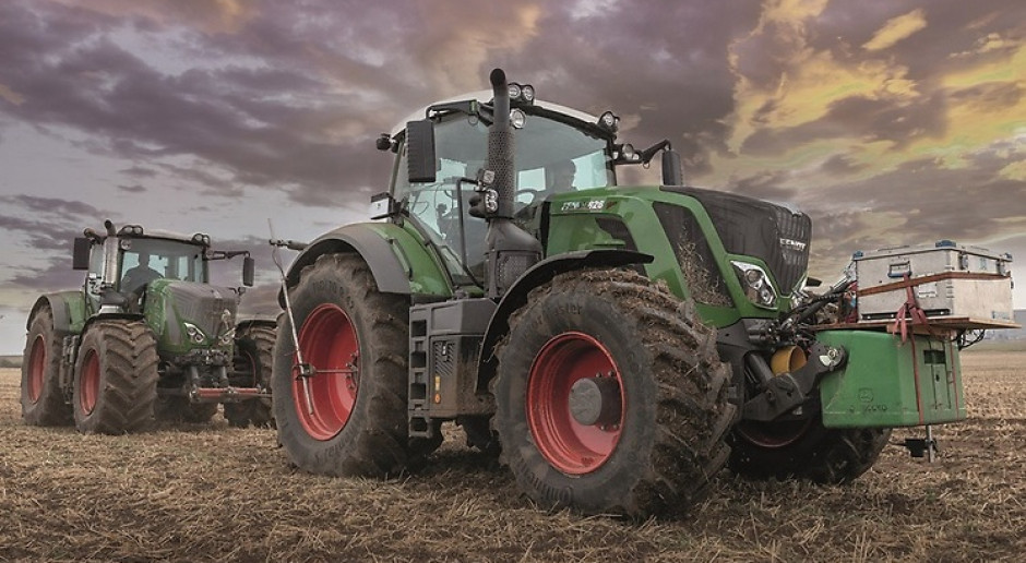 Podczas testów DLG opony testowane są zarówno w warunkach polowych, jak i w transporcie. fot. materiały prasowe Opona Continental TractorMaster zwycięzcą testów DLG