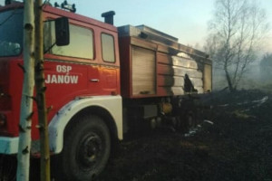 W czasie akcji gaśniczej spłonął wóz strażacki