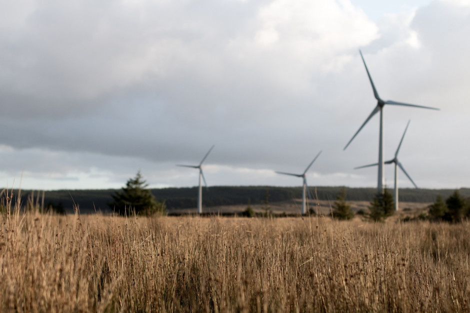 Według fińskich badań długoterminowych turbiny wiatrowe nie zagrażają zdrowiu lokalnych mieszkańców; Fot.pixabay.com