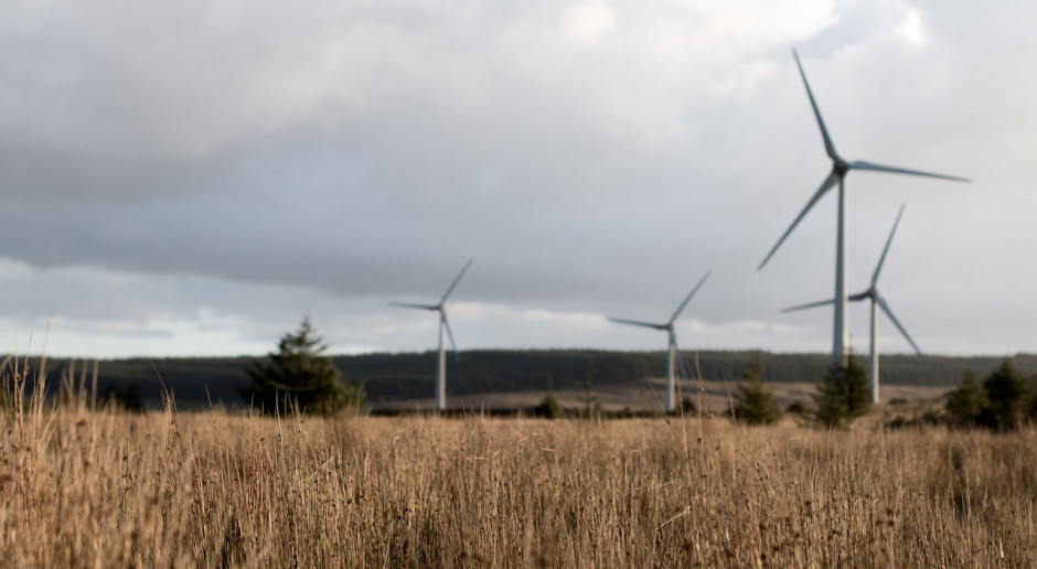 Według fińskich badań długoterminowych turbiny wiatrowe nie zagrażają zdrowiu lokalnych mieszkańców; Fot.pixabay.com Finlandia: Turbiny wiatrowe nie zagrażają zdrowiu