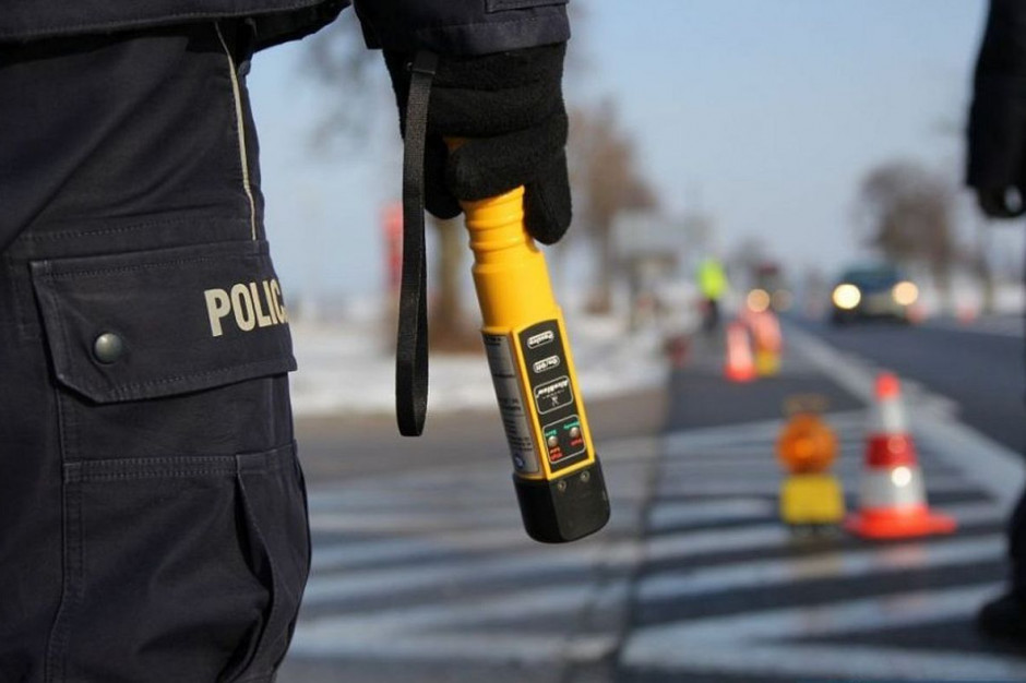 Policjanci z grupy pościgowej gonili w Kielcach ciągnik, Foto: Policja