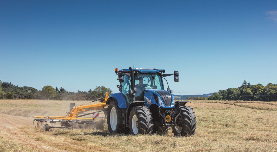 New Holland w porównaniu do ubiegłego roku zwiększył sprzedaż o ponad 40 proc.; fot. mat. prasowe Pandemia nie przeszkodziła w zakupie nowych ciągników