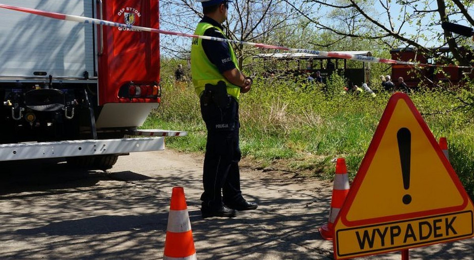 Do wypadku doszło przy obsianiu pola, zdjęcie ilustracyjne: Policja Wypadek podczas prac polowych