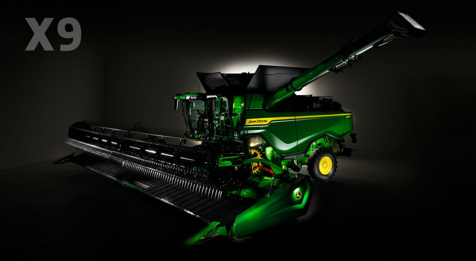 Najnowszy kombajn John Deere X9 to maszyna oparta na dwóch rotorach młócąco-separujących, fot. mat. prasowe John Deere X9: "Nadjeżdża coś wielkiego"!