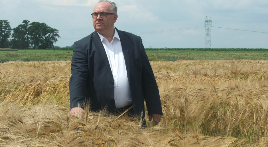 Prof. Jerzy Czembor, IHAR-PIB Radzików k. Warszawy, fot. A. Kozłowska Hodowla odpornościowa jęczmienia ozimego