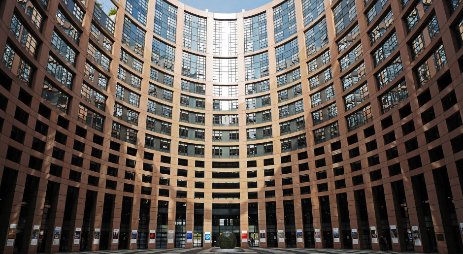 fot. Erich Westendarp z Pixabay PE: 750 mld euro po koronawirusie – tak, ale WRF - nie