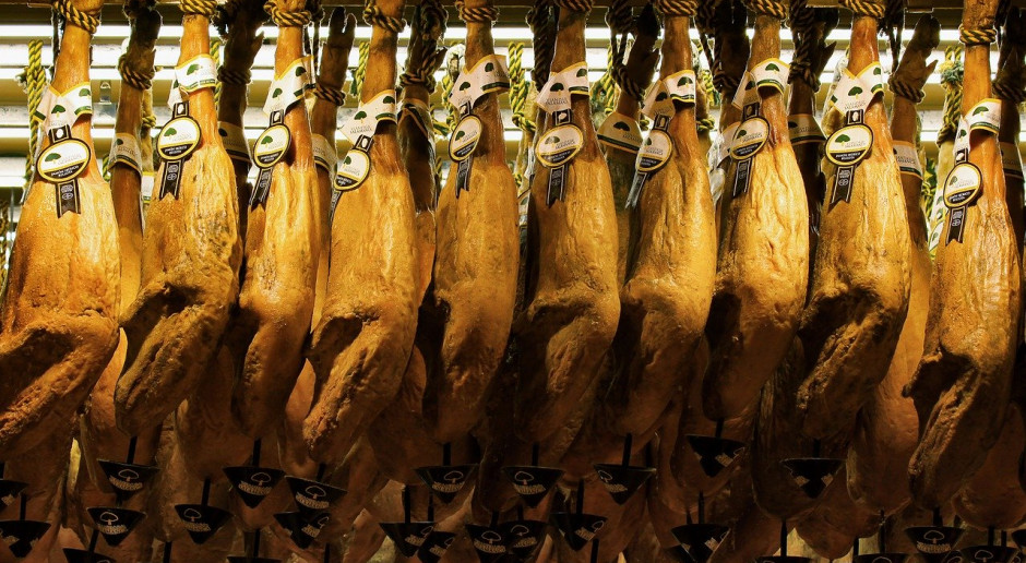 Słynne hiszpańskie szynki produkowane są z mięsa świń Ibérico; Fot.pixabay.com Hiszpania: Pomoc dla producentów świń dotkniętych kryzysem