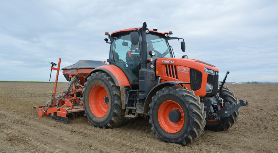 Na drugim miejscu w sprzedaży znalazła się Kubota, która minimalnie wyprzedza markę John Deere, fot. mat prasowe Lipcowa sprzedaż nowych ciągników na mocnym plusie