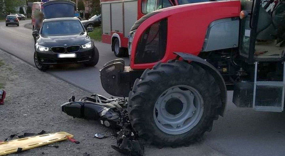 Przy skręcie w lewo ciągnik zajechał drogę motocykliście, zdjęcie ilustracyjne: Policja Zderzenie ciągnika z motocyklem