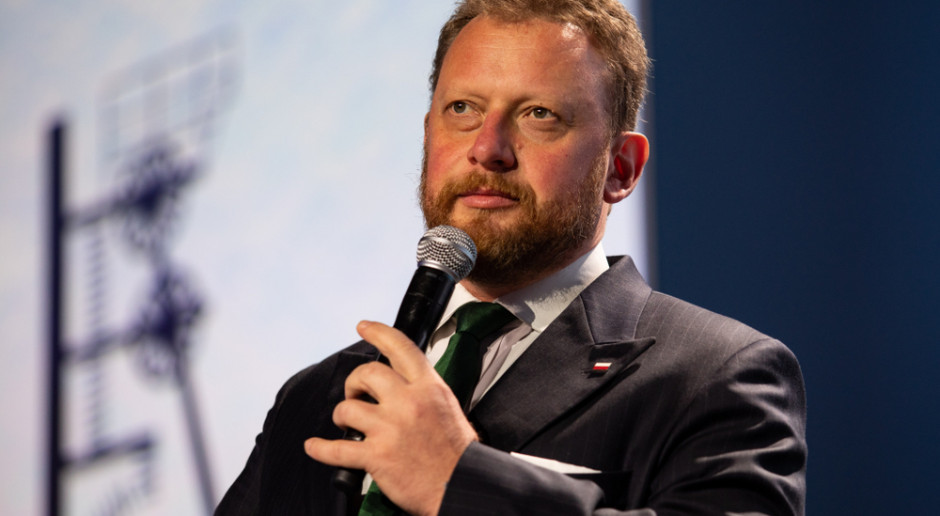 Łukasz Szumowski, fot. Grabowski Foto / Shutterstock.com Szumowski: będzie więcej czerwonych stref, jeśli będą lekceważone zasady sanitarne