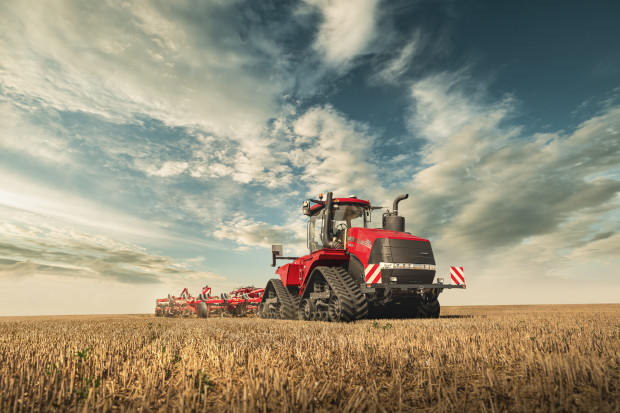 Ciągniki Quadtrac oraz Steiger AFS Connect na sezon 2021 otrzymają zmodernizowane kabiny wraz z elementami sterowania, a także rozbudowane systemu rejestrowania i transferu danych. fot. mat. prasowe Case IH prezentuje nowości w ciągnikach Quadtrac i Steiger AFS Connect