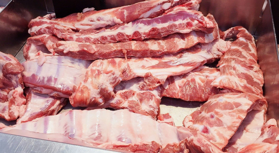 W maju do Chin wysłano prawie 20 000 ton żeber wieprzowych. Ostatnio ich cena wzrosła z 38 juanów za kilogram do 44 juanów; Fot. pixabay com Na niemieckich kłopotach skorzystają inni europejscy eksporterzy wieprzowiny do Chin