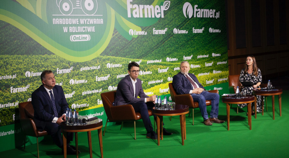 Na zdjęciu od lewej: Tomasz Zdziebkowski,Mirosław Marciniak, Wiktor Szmulewicz i Małgorzata Powałka NWwR On Line: Zielony Ład w praktyce