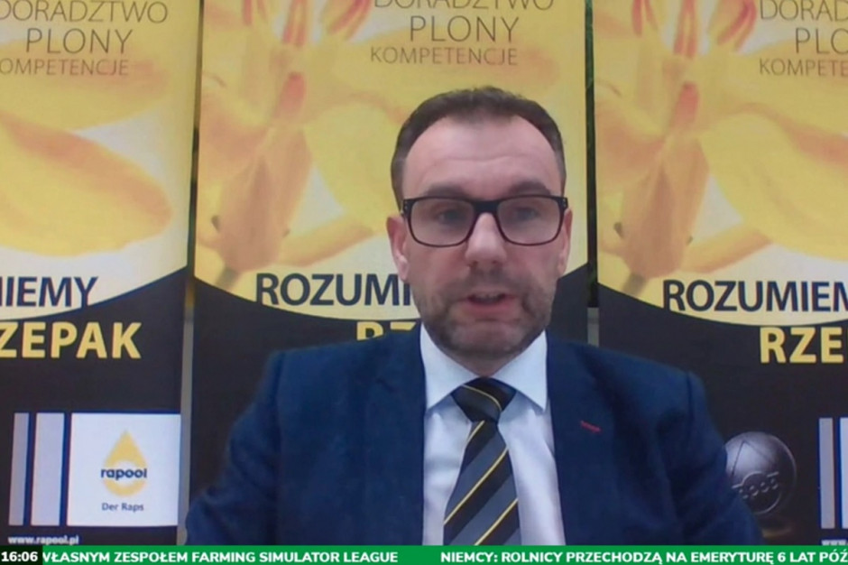 Artur Kozera, manager produktu i marketingu - Rapool Polska podczas prezentacji wygłoszone na NWwR Online