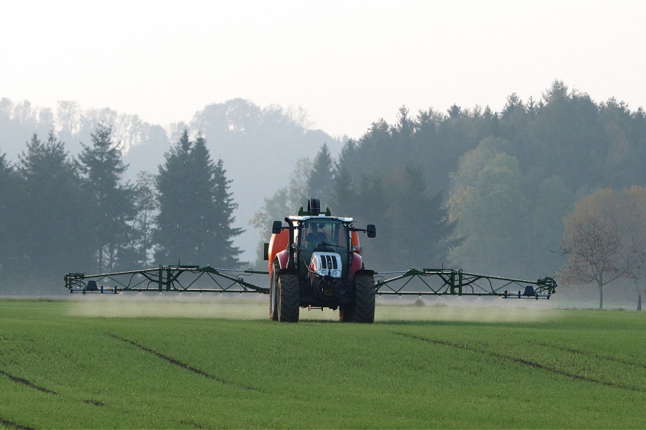Rolnicy przeciwni dodatkowej opłacie od pestycydów, fot. Pixabay
