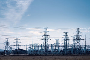 Bardziej rygorystyczne normy obniżą straty energii w transformatorach