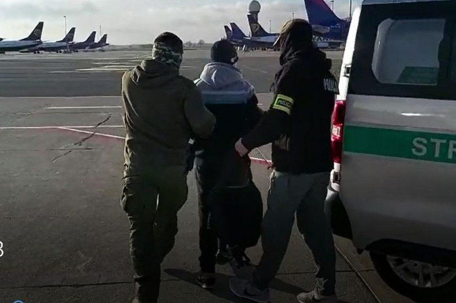 Podejrzanego zatrzymano na gdańskim lotnisku, fot. Policja