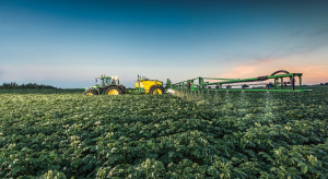 Opryskiwacze John Deere 4.0: jak przyszłość staje się teraźniejszością
